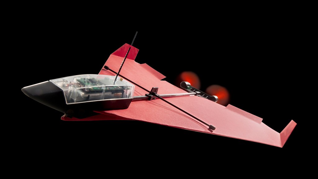 POWERUP 4.0: Questo è un AEROPLANO DI CARTA di NUOVA GENERAZIONE!